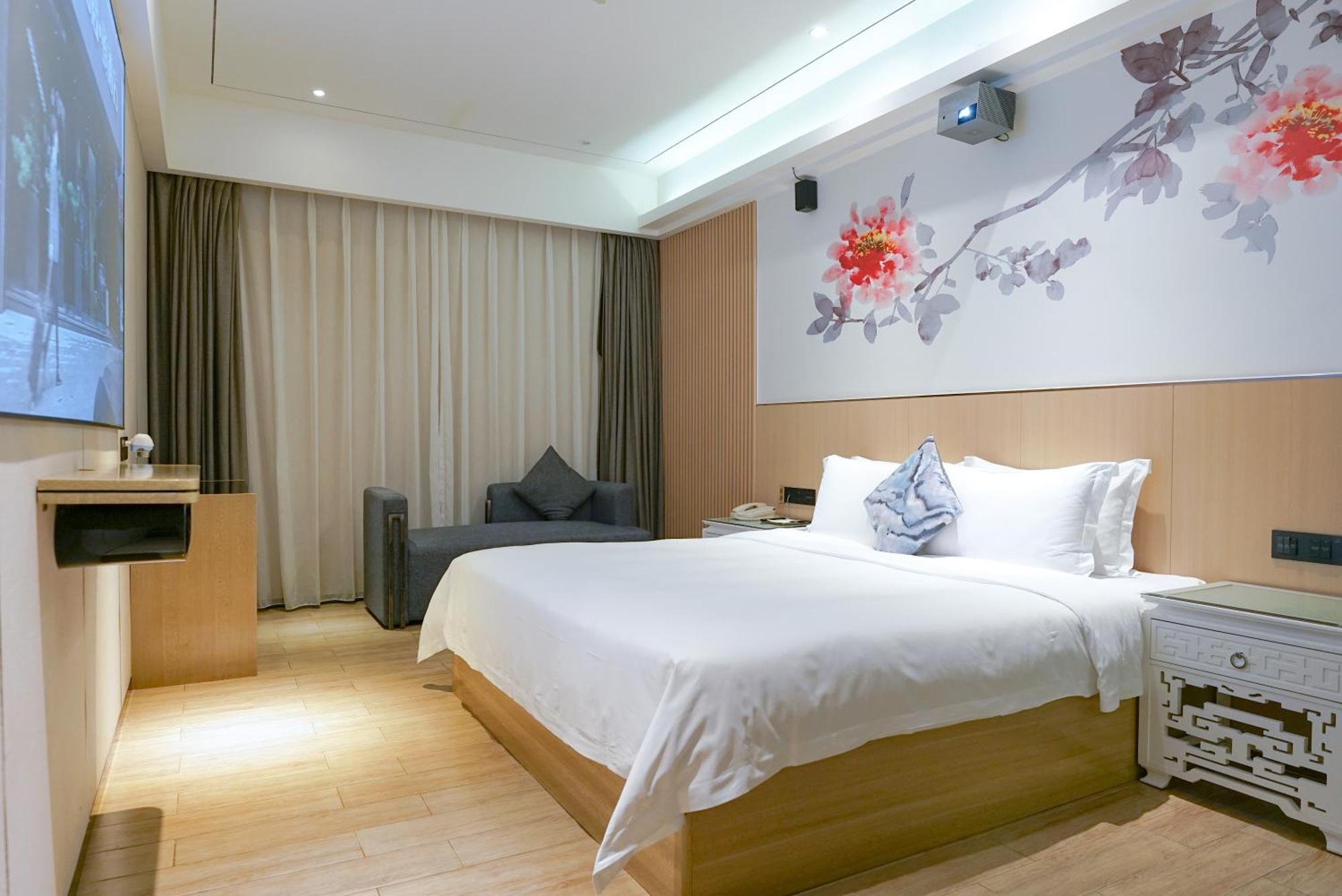 Paco Hotel Tiyuxilu Metro Guangzhou-Free Shuttle Bus During Canton Fair Екстер'єр фото